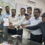 जमशेदपुर : पारंपरिक ग्राम प्रधान संघ ने उपायुक्त को ग्यारह सूत्री मांग पत्र सौंपा…