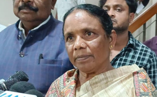 सरायकेला : सांसद जोबा मांझी महिला आरक्षण बिल का सराहना की, असम में झामुमो के बेहतर प्रदर्शन करेगा