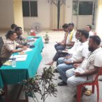 कोवाली थाना परिसर में आगामी बकरीद पर्व को लेकर शांति समिति की बैठक आयोजित।