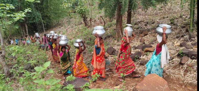 दुमका : “जल ही जीवन है” का श्लोगन को सार्थक बनाने से आजमी फेल है झारखंड के राज्य सरकार…