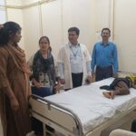 एमजीएम में भर्ती मलेरिया पीड़ित पोटका कांदर गांव के मासूम ने भी तोड़ा दम। 672 लोगों की जांच में 40 मलेरिया पॉजिटिव मिले। उपायुक्त के निर्देश पर सीओ निकिता वाला एवं जिला आरसीएच पदाधिकारी डॉक्टर आर के पांडा ने सोमवार पोटका सीएचसी पहुंचकर स्थिति का किया समीक्षा।
