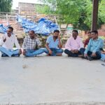 झामुमो जिला कमेटी के निर्देशानुसार, पोटका प्रखंड कमेटी की अगुवाई में 31 अगस्त सोमवार को पोटका प्रखंड के 164 बुथो पर खान एवं खनिज ( संशोधन ) विधेयक के खिलाफ जन जागरण अभियान।