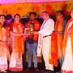 मुसाबनी : विजया मिलन समारोह मे दुर्गापूजा समिति एवं सामाजिक संस्थाओं को सम्मानित किया 